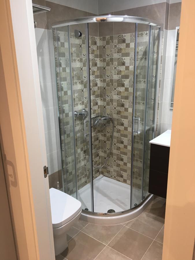 Dpcristal City Apartments Sarria Dış mekan fotoğraf